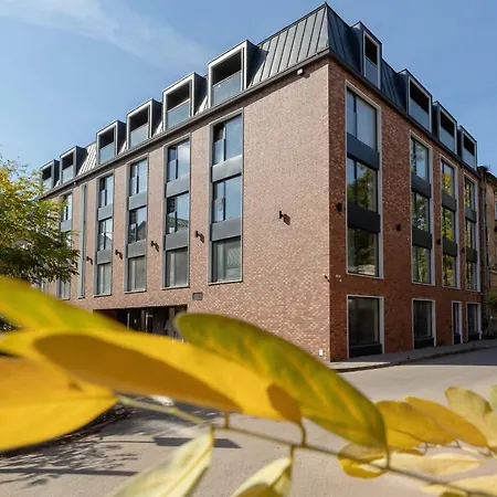Modern With Air Conditioning In Downtown By Renters Apartman