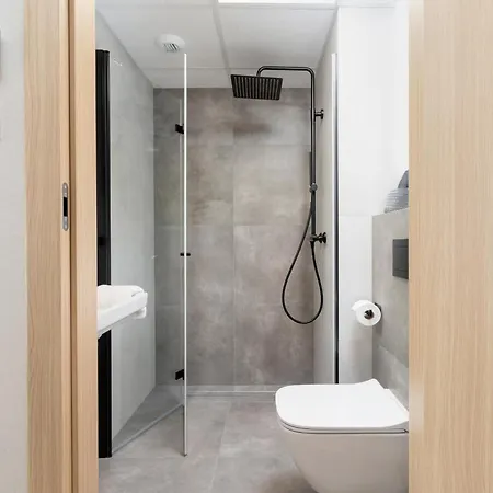 Apartman Modern With Air Conditioning In Downtown By Renters