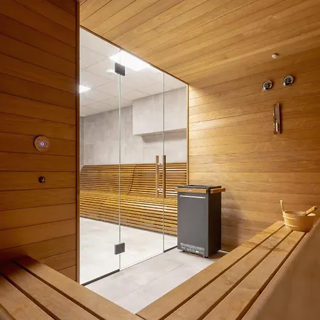 Appartement Modern With Air Conditioning In Downtown By Renters Krakau